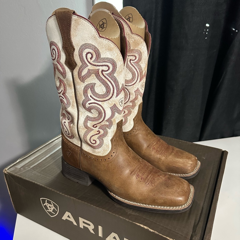 Women’s Ariat Quickdraw Western Boots